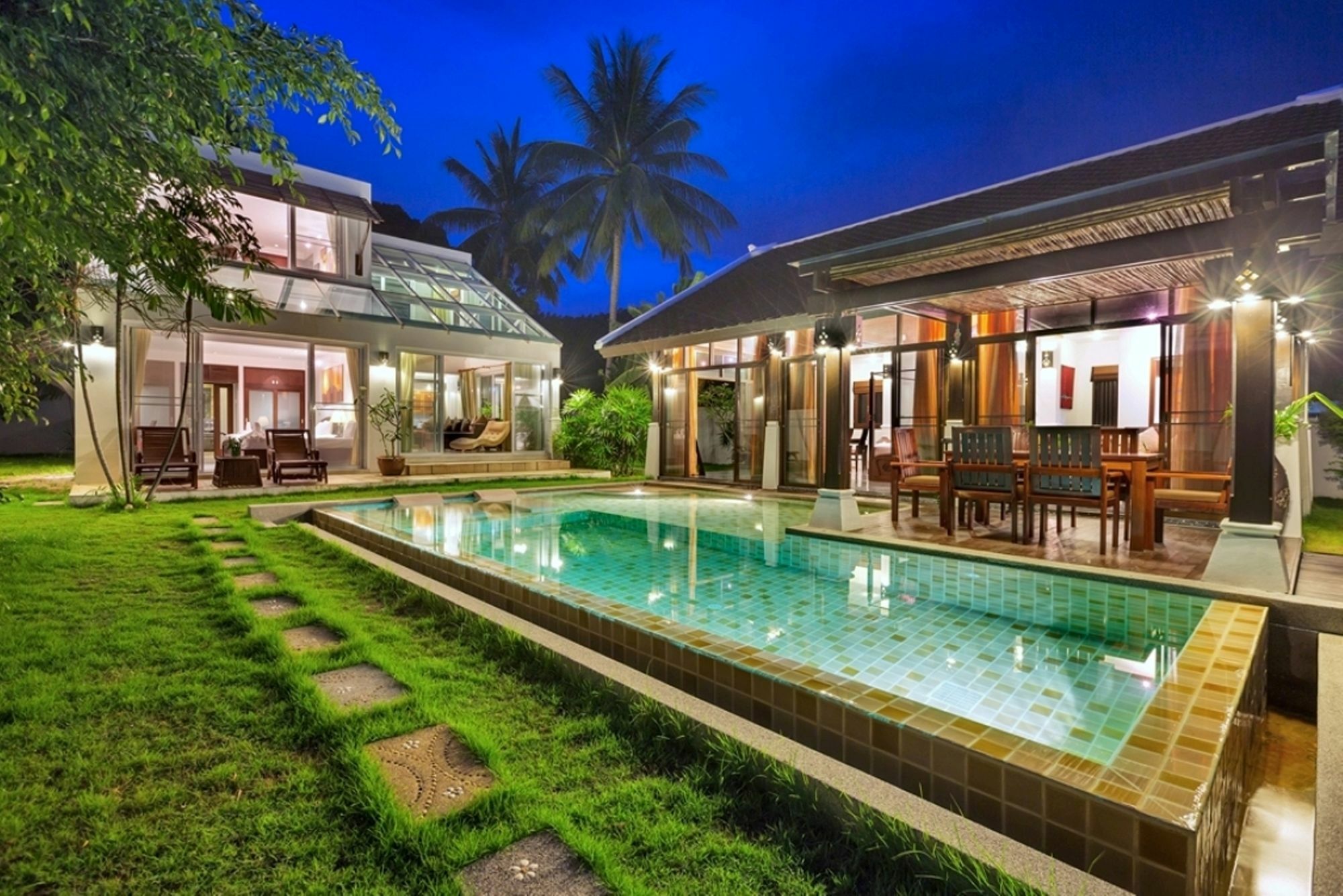 Emerald Sands - Beach Front 4 Bed Pool Villa Koh Samui Bagian luar foto